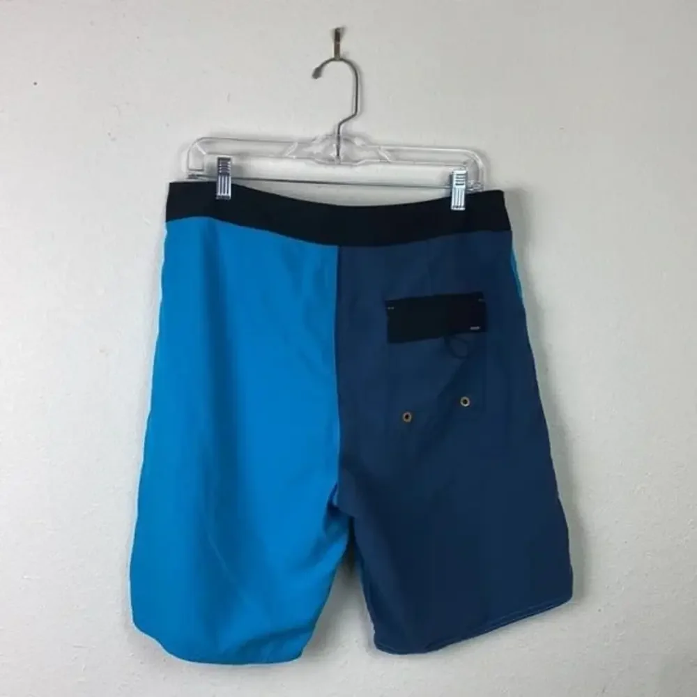 RVCA | Men's Classic Non-Stretch Swim Trunk Shorts 34